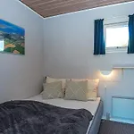 6 Person In Hemmet-by Traum Hemmet