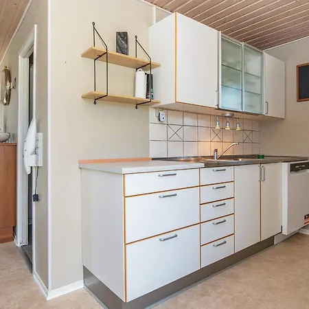 6 Person In Hemmet-by Traum Hemmet